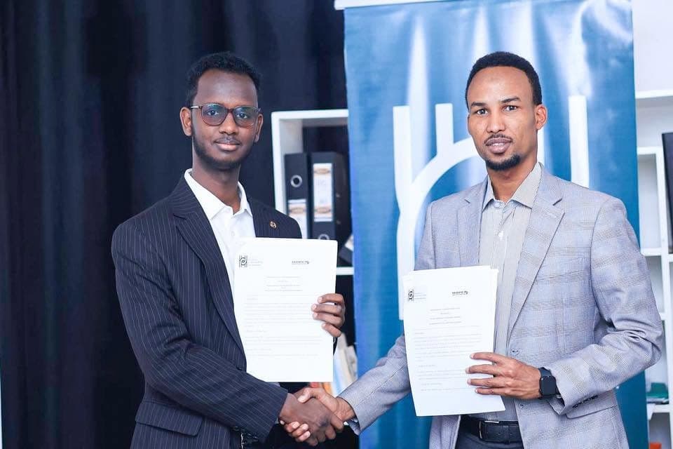 Memorandum of Understanding with Hope Institute for Leadership Studies, photograph 4