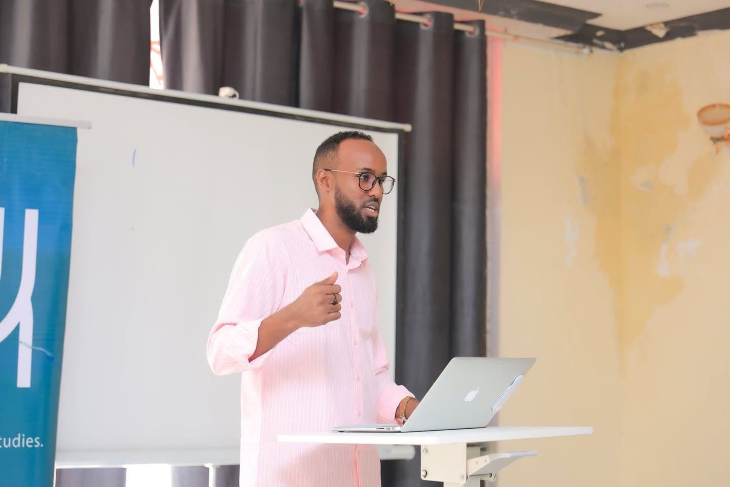 Consultation on Establishing a Somali Region Research Journal, photograph 3